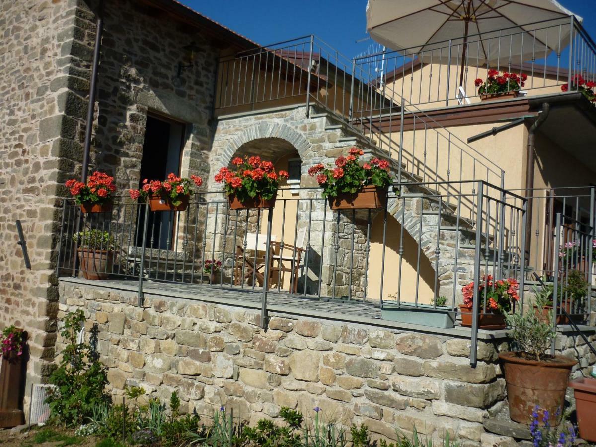 Il Poggio Di Traverde Pontremoli Exteriör bild