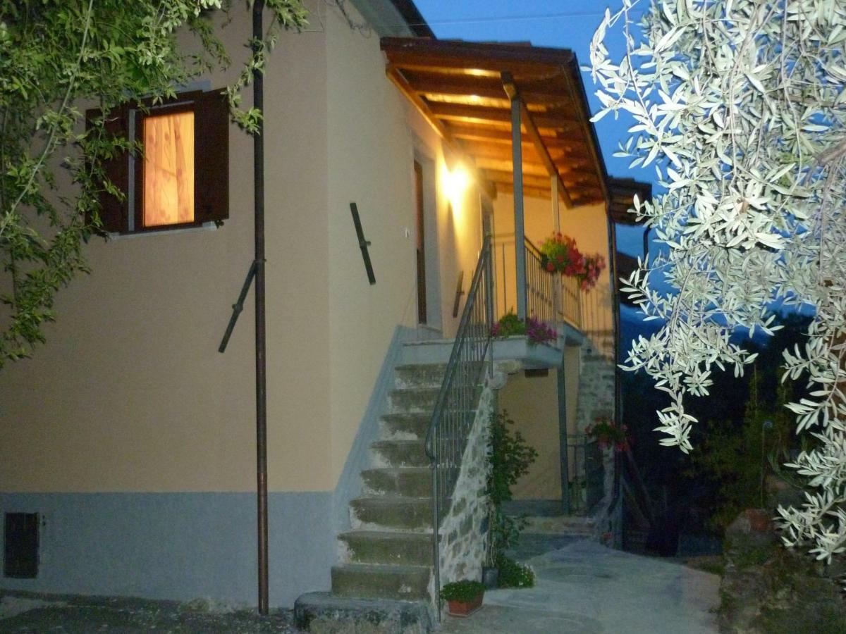Il Poggio Di Traverde Pontremoli Exteriör bild
