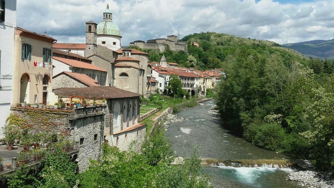 Il Poggio Di Traverde Pontremoli Exteriör bild